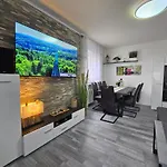 Exklusives Und Helles Erdgeschoss-apartment No 4 Im Zentrum Von Kassel, Schnelles 1gbit Internet, Geschirrspueler, Boxspringbetten 아파트 *