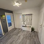 Exklusives Und Helles Erdgeschoss-apartment No 4 Im Zentrum Von Kassel, Schnelles 1gbit Internet, Geschirrspueler, Boxspringbetten *