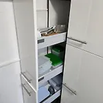 아파트 Exklusives Und Helles Erdgeschoss-apartment No 4 Im Zentrum Von Kassel, Schnelles 1gbit Internet, Geschirrspueler, Boxspringbetten *