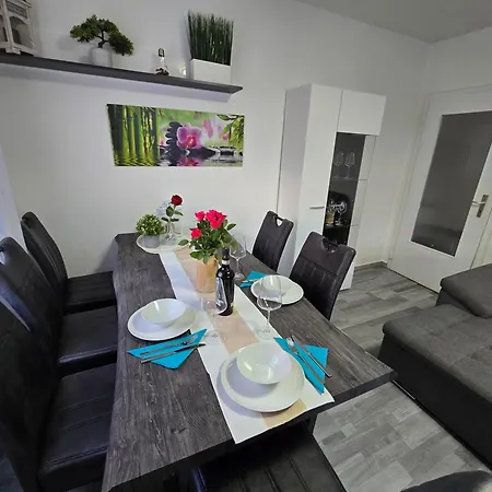 Exklusives Und Helles Erdgeschoss-apartment No 4 Im Zentrum Von Kassel, Schnelles 1gbit Internet, Geschirrspüler, Boxspringbetten Apartment