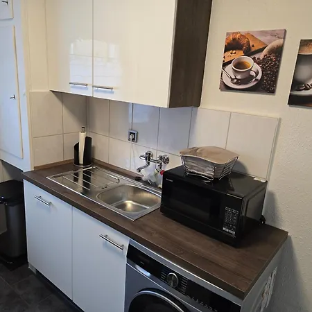 Exklusives Und Helles Erdgeschoss-apartment No 4 Im Zentrum Von Kassel, Schnelles 1gbit Internet, Geschirrspüler, Boxspringbetten Kassel