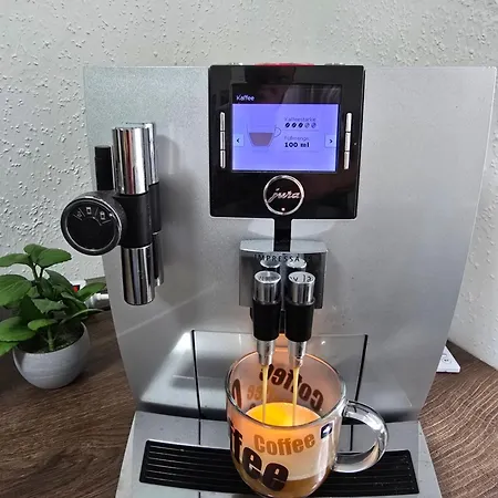 Exklusives Und Helles Erdgeschoss-apartment No 4 Im Zentrum Von Kassel, Schnelles 1gbit Internet, Geschirrspueler, Boxspringbetten Κάσελ