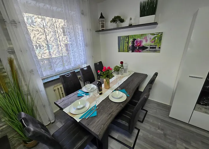 Exklusives Und Helles Erdgeschoss-apartment No 4 Im Zentrum Von Kassel, Schnelles 1gbit Internet, Geschirrspueler, Boxspringbetten Apartament