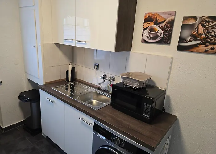 Exklusives Und Helles Erdgeschoss-apartment No 4 Im Zentrum Von Kassel, Schnelles 1gbit Internet, Geschirrspueler, Boxspringbetten Kassel