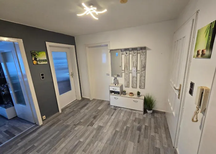 Exklusives Und Helles Erdgeschoss-apartment No 4 Im Zentrum Von Kassel, Schnelles 1gbit Internet, Geschirrspueler, Boxspringbetten *