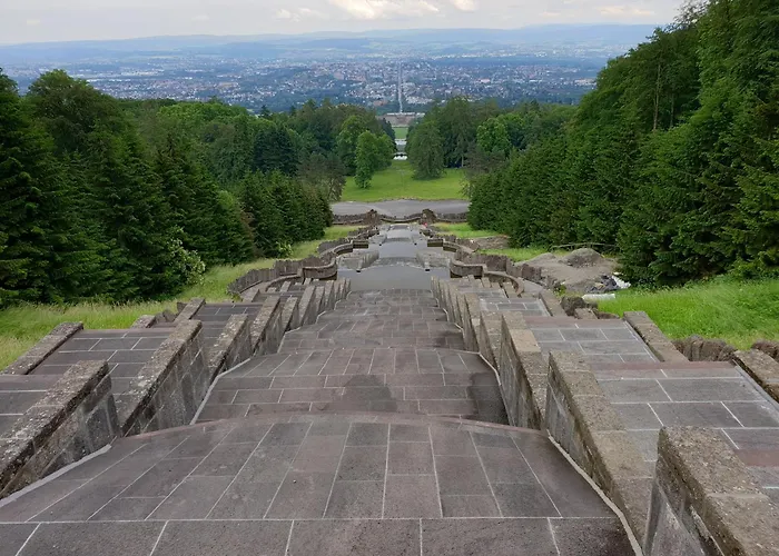 Exklusives Und Helles Erdgeschoss-apartment No 4 Im Zentrum Von Kassel, Schnelles 1gbit Internet, Geschirrspueler, Boxspringbetten