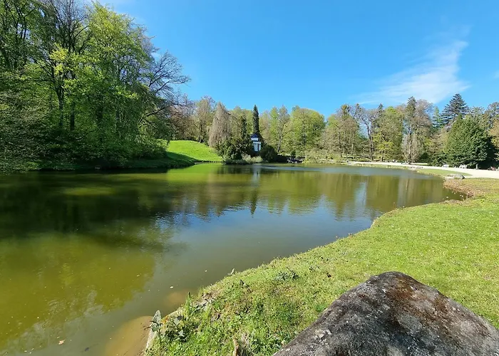 Apartament Exklusives Und Helles Erdgeschoss-apartment No 4 Im Zentrum Von Kassel, Schnelles 1gbit Internet, Geschirrspueler, Boxspringbetten *