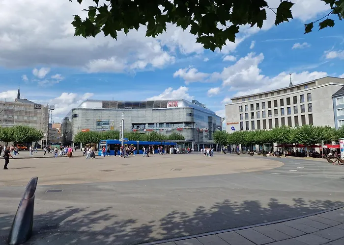 Apartament Exklusives Und Helles Erdgeschoss-apartment No 4 Im Zentrum Von Kassel, Schnelles 1gbit Internet, Geschirrspueler, Boxspringbetten